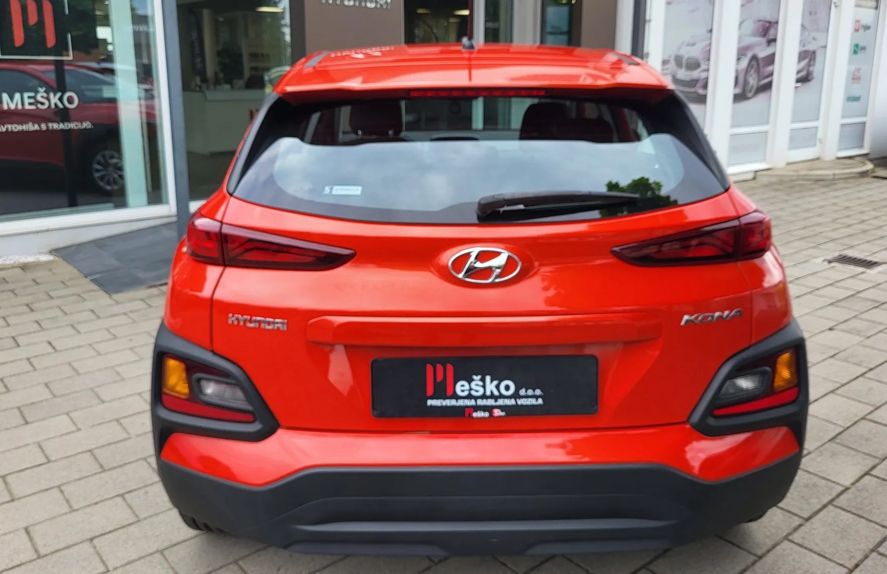 Zunanja slika - Hyundai Kona - 1.0 T-GDI 120 slo-1last-servisira-ac-el.paket-... - 5