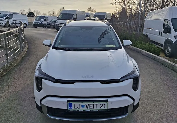Zunanja slika - KIA Stonic - 1.0 T-GDi 73.6 kW  100 KM  EX Pulse M T - 2
