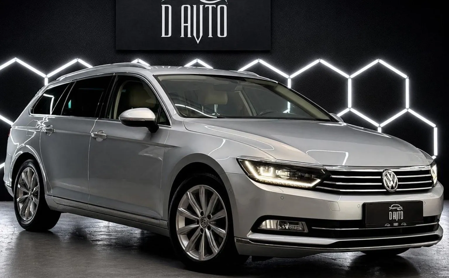 Zunanja slika - Volkswagen Passat Variant - 2.0 TDI DSG|VIRTUAL|ACC|FULL LED|KAMERA|V.NAVI| - 3
