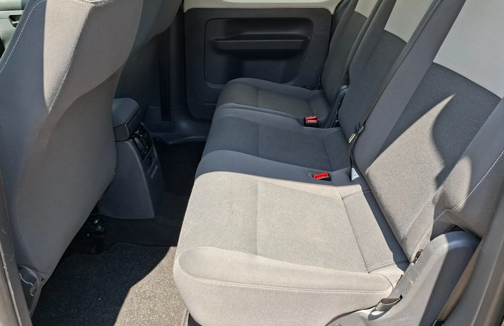 Zunanja slika - VW Caddy - 1.6 TDI Comfortline - 7 Sedežev - 9