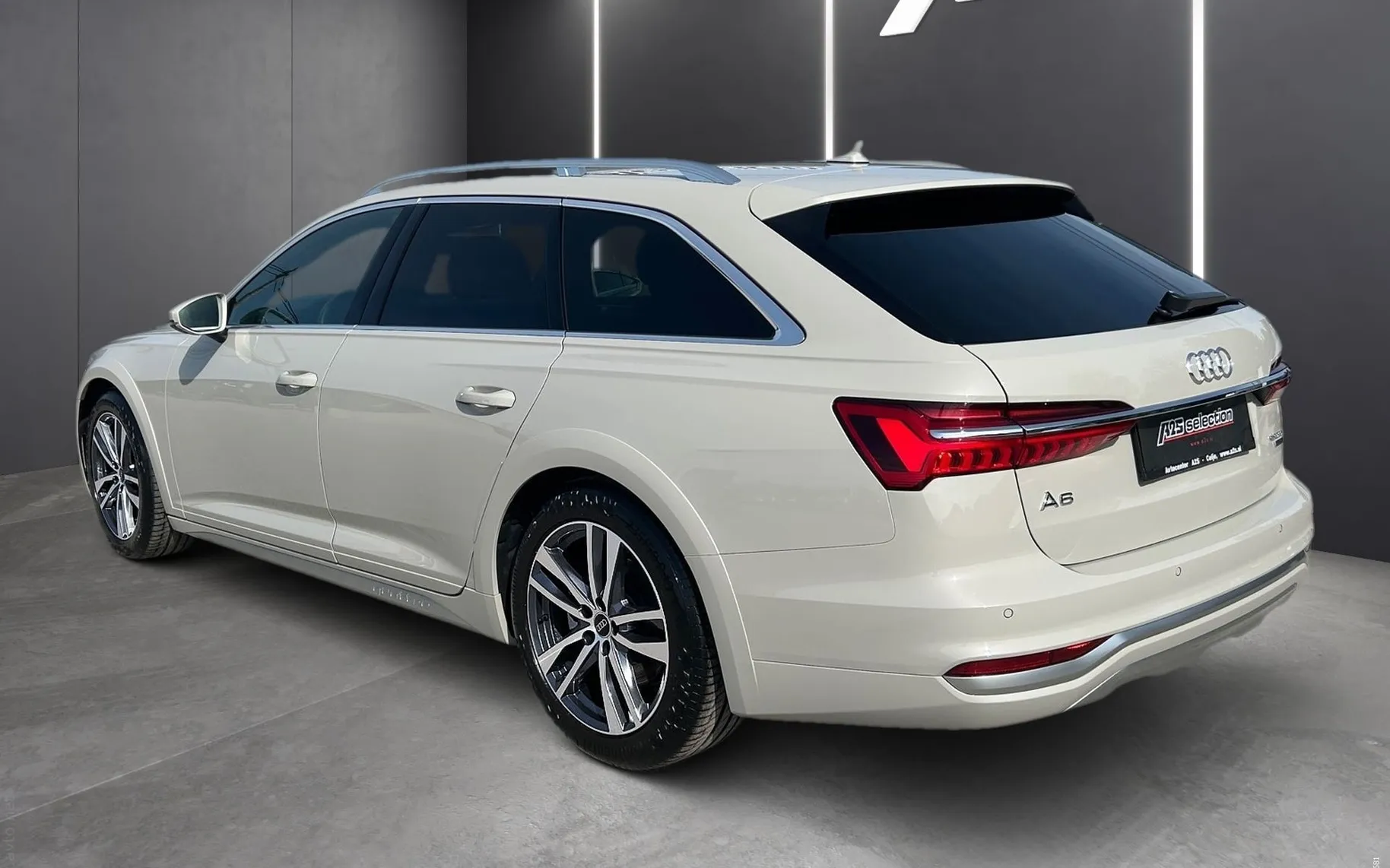 Zunanja slika - Audi A6 Allroad - 45 TDI Quattro S tronic Matrix - Kamera - Kljuka - 4