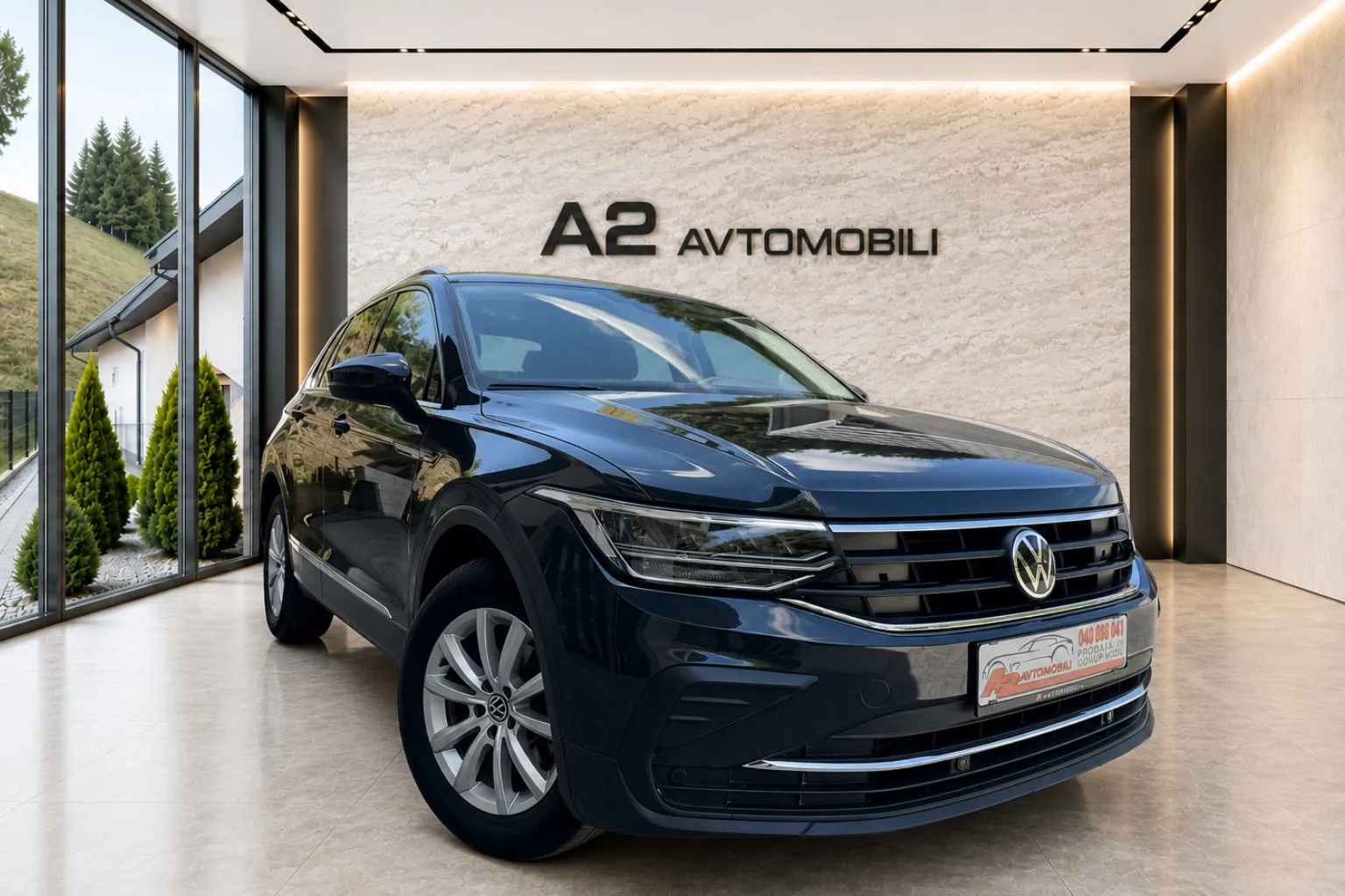 Notranja slika - Volkswagen Tiguan - 2.0 TDI BMT Elegance DSG-1.lastnik-FUL LED-NAVI - 9