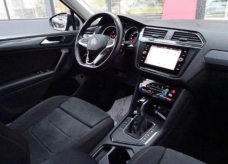 Zunanja slika - VW Tiguan - 2.0 TDI DSG Life 150KM - NAVI- LED - MAX ASIST- - 11