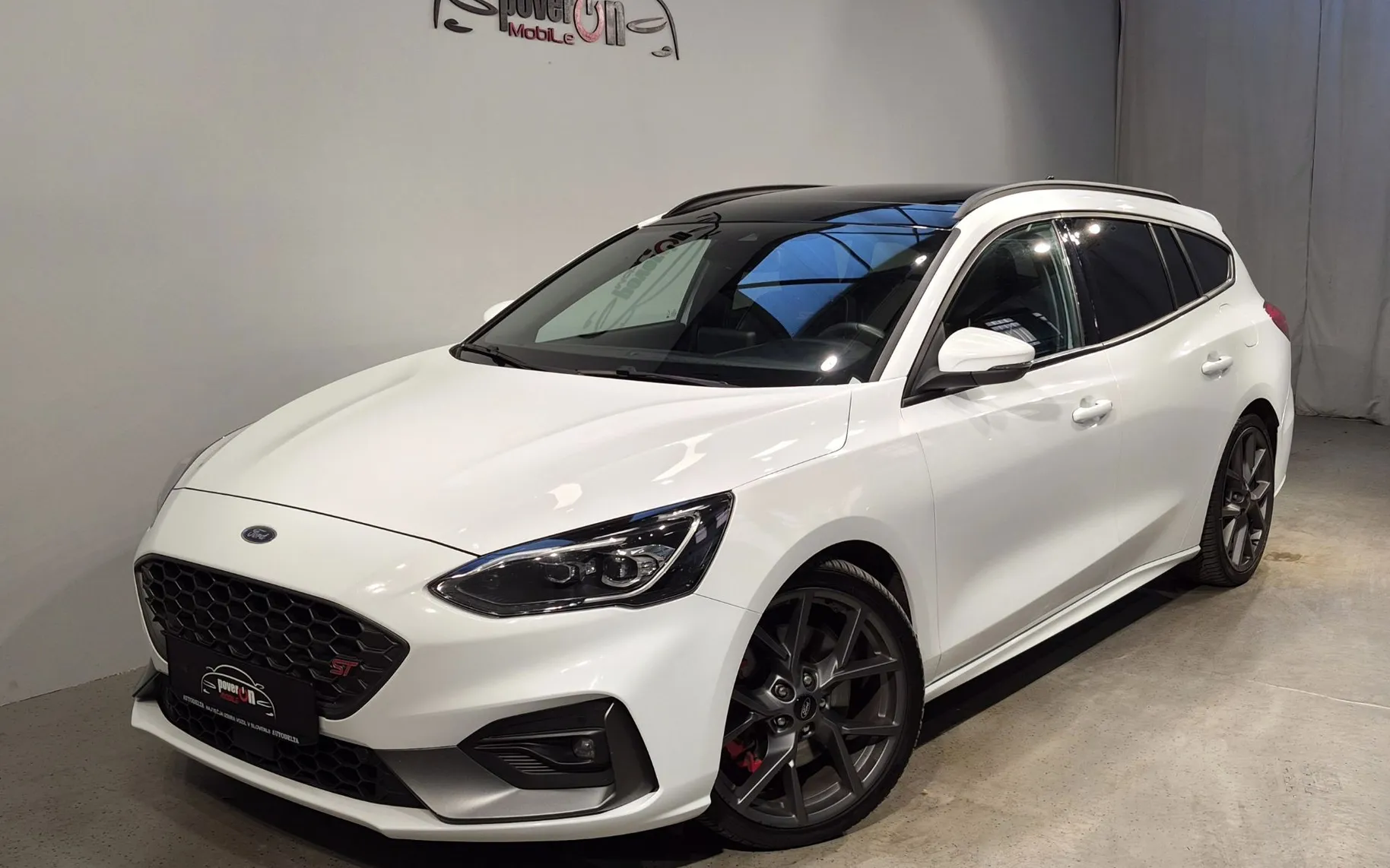 Zunanja slika - Ford Focus - 2.0TDCi ST NAVI PANO RECARO KAM LED - 1