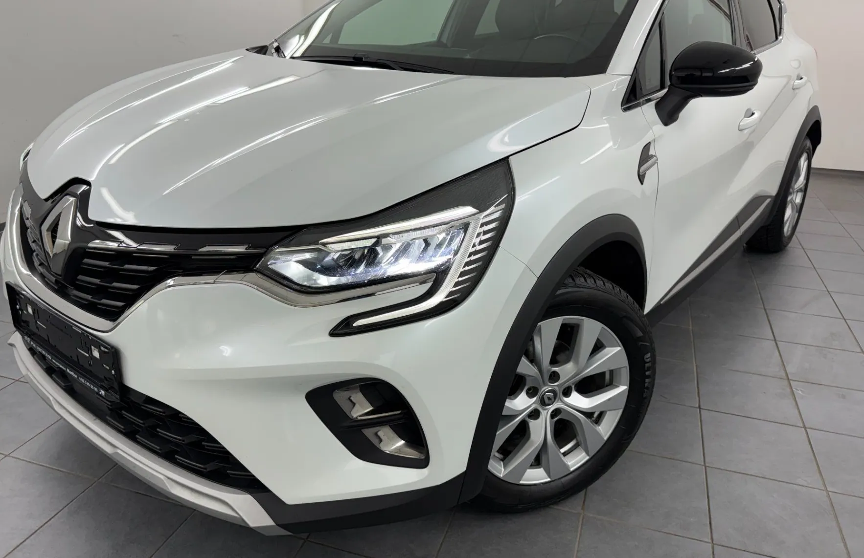 Zunanja slika - Renault Captur - TCe 100 Zen.nizozemec.navi.led.usnje.pdc.kljuka. - 1