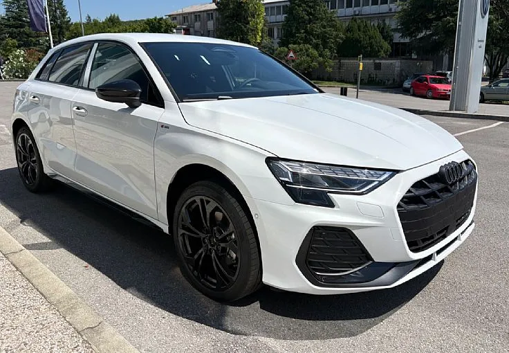 Zunanja slika - Audi A3 - Sportback 35 TFSI S line S tronic - 2