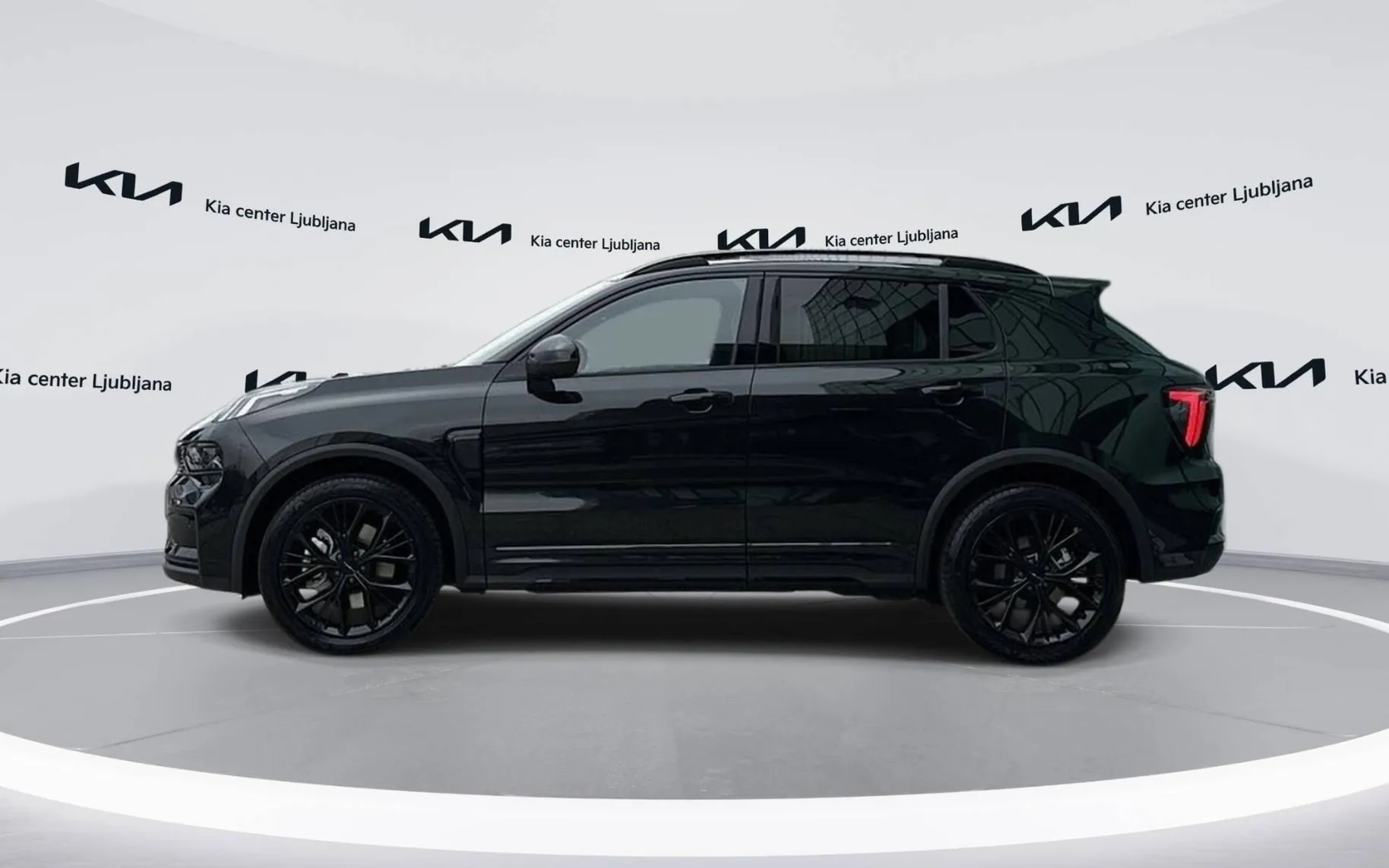 Notranja slika - Lynk & Co 01 - More 2025 Priključni hibrid... - 8