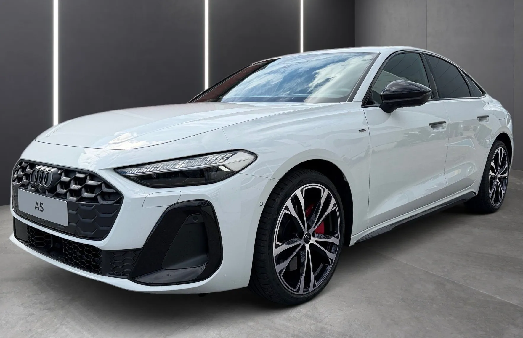 Zunanja slika - Audi A5 - e-hybrid quattro Business S tronic 220kW - 1