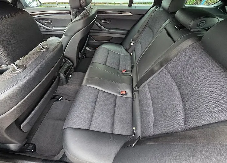 Zunanja slika - BMW Serija 5 - Touring: 525D AVTOMATIK LED-NAVI-GRETJE SEDEŽEV-ALU - 13