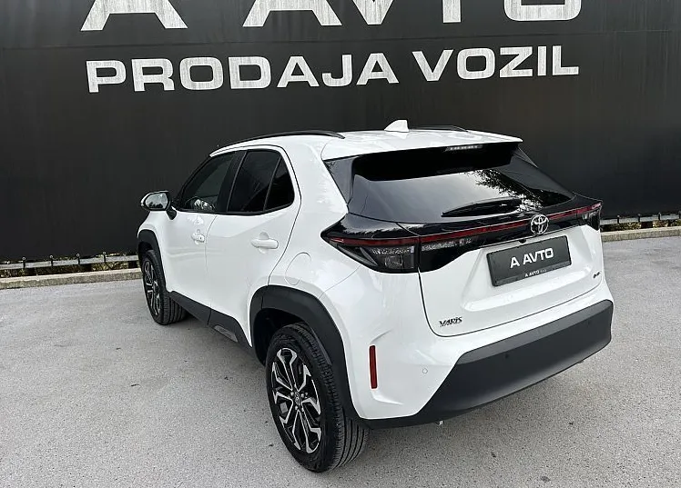 Zunanja slika - Toyota Yaris Cross - 1.5 VVT-i hibrid Sport-NAVI-KAMERA-LED-FULL ASSIS - 5