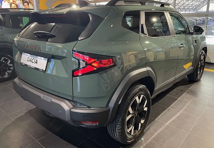 Zunanja slika - Dacia Duster - Extreme 130MHEV + 4 leta servisov - 4