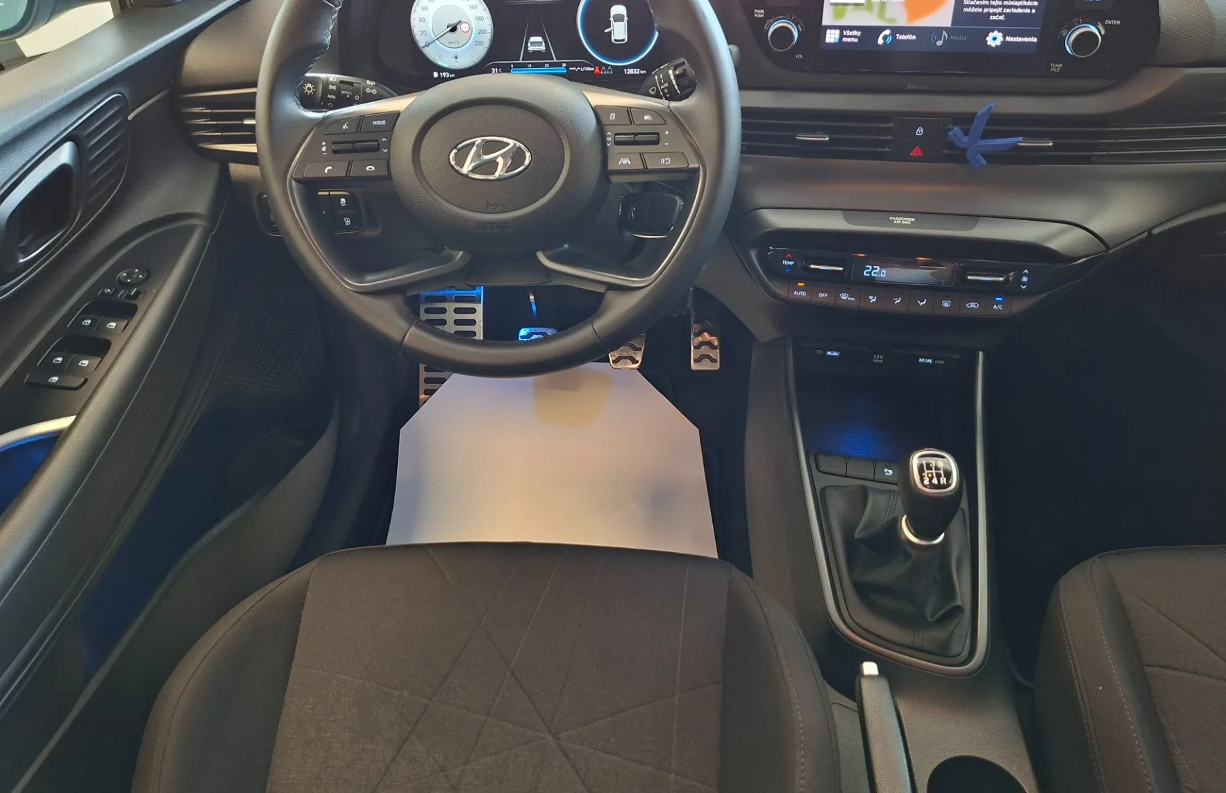 Zunanja slika - Hyundai Bayon - 1.2 MPI Comfort-1.LAST-SLO-LED-KAMERA-PDC-ODLIČEN- - 8