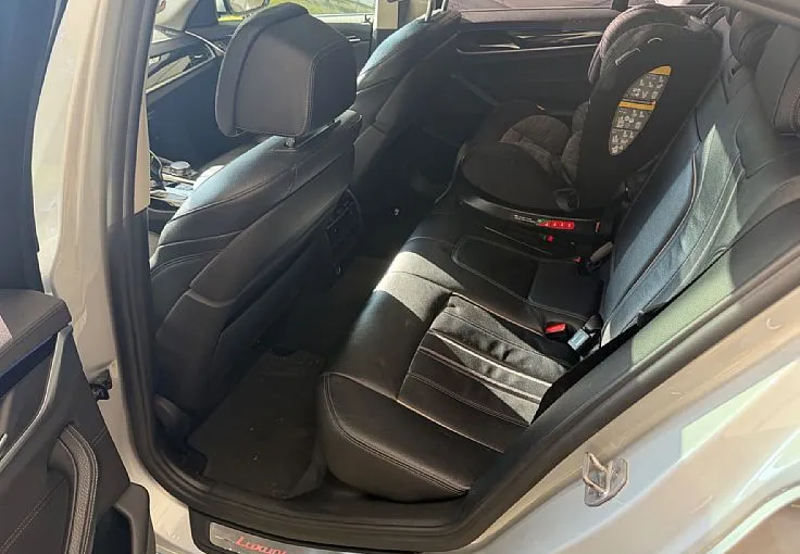 Zunanja slika - BMW Serija 5 - : 530d xDrive FULLED SIBEDAH MEMORY 360 RADAR - 10