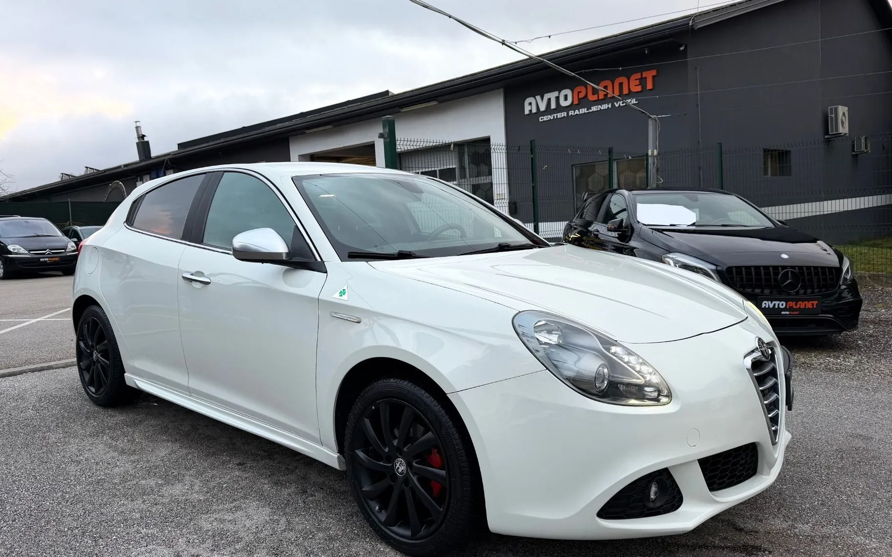 Zunanja slika - Alfa Romeo Giulietta - 1.4 TB 16v Distinctive Sport 3 SLO.VOZILO LED A17 - 8