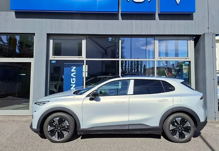 Zunanja slika - Changan Deepal S05 - ULTRA HIBRID MAX +panoramsko okno+DOBAVA TAKOJ - 2