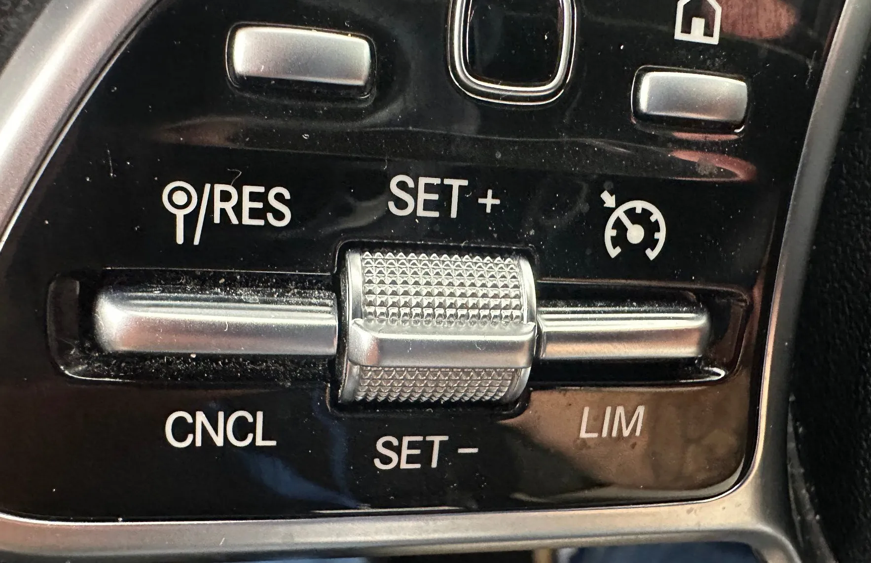 Zunanja slika - Mercedes-Benz GLA-Razred - 250 e Avt.KAMERA.NAVI.ACC.LED.USNJE.SAMO 49.000 KM - 14