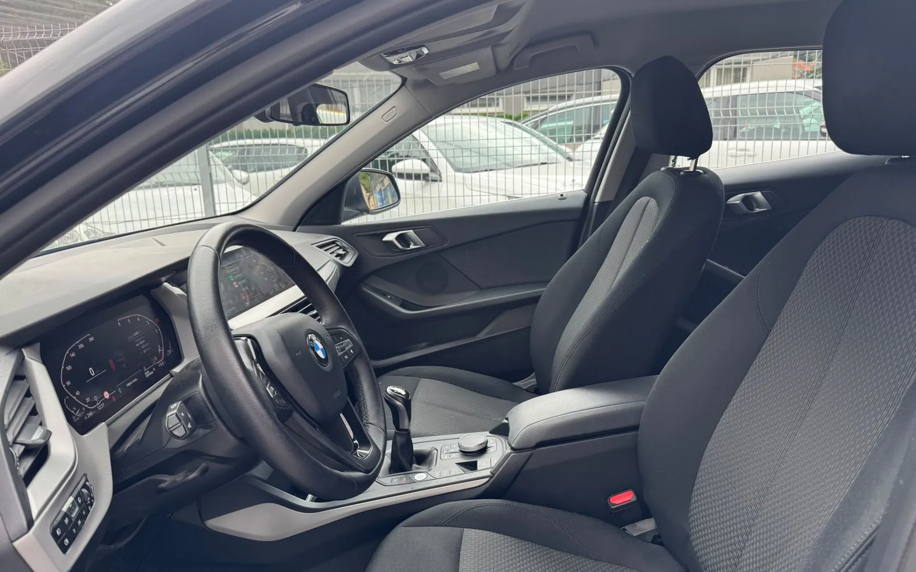 Zunanja slika - BMW Serija 1 - 116d - BUSINESS DESIGN - 7