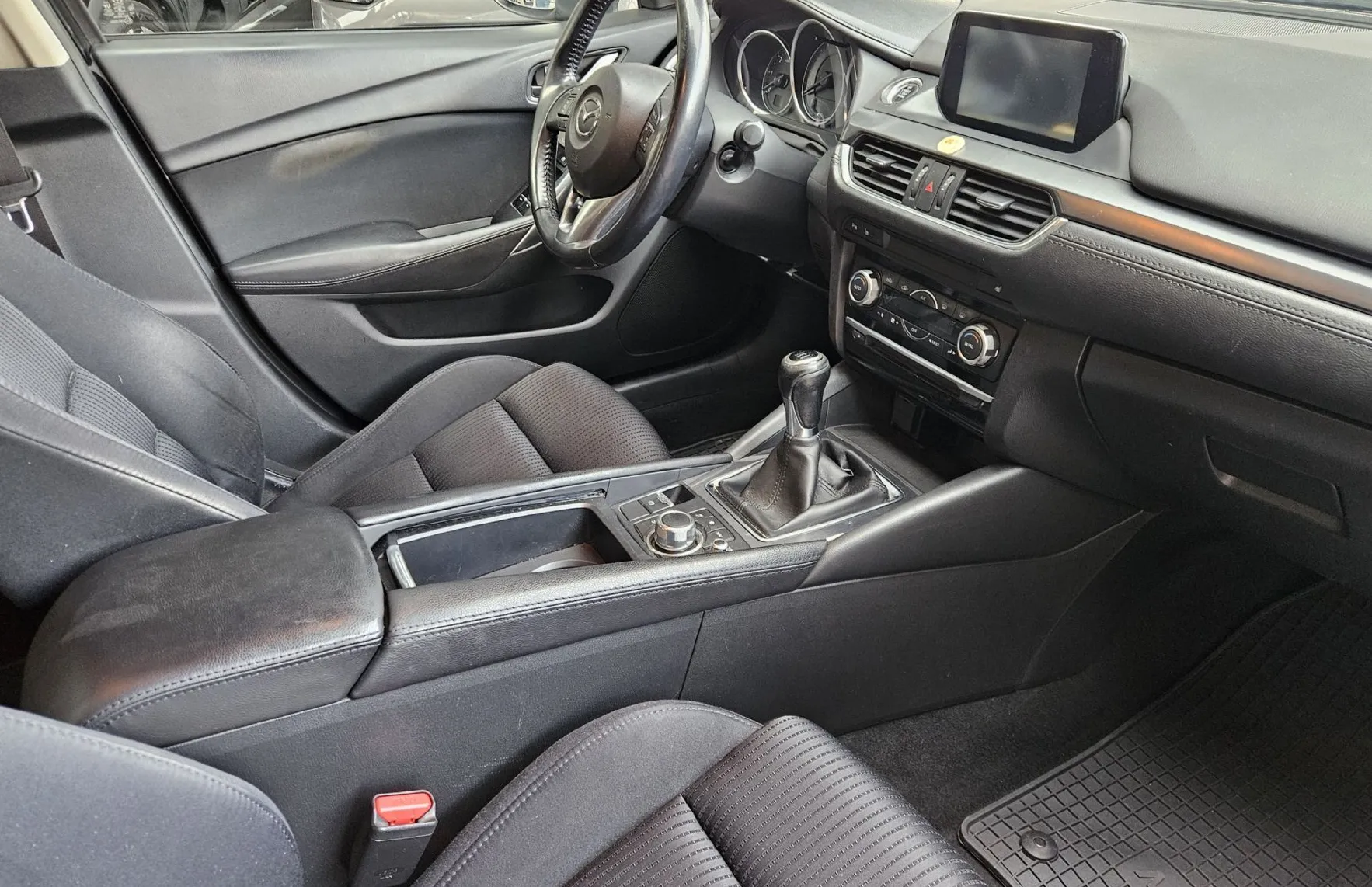 Zunanja slika - Mazda Mazda6 - CD150 Attraction - 5