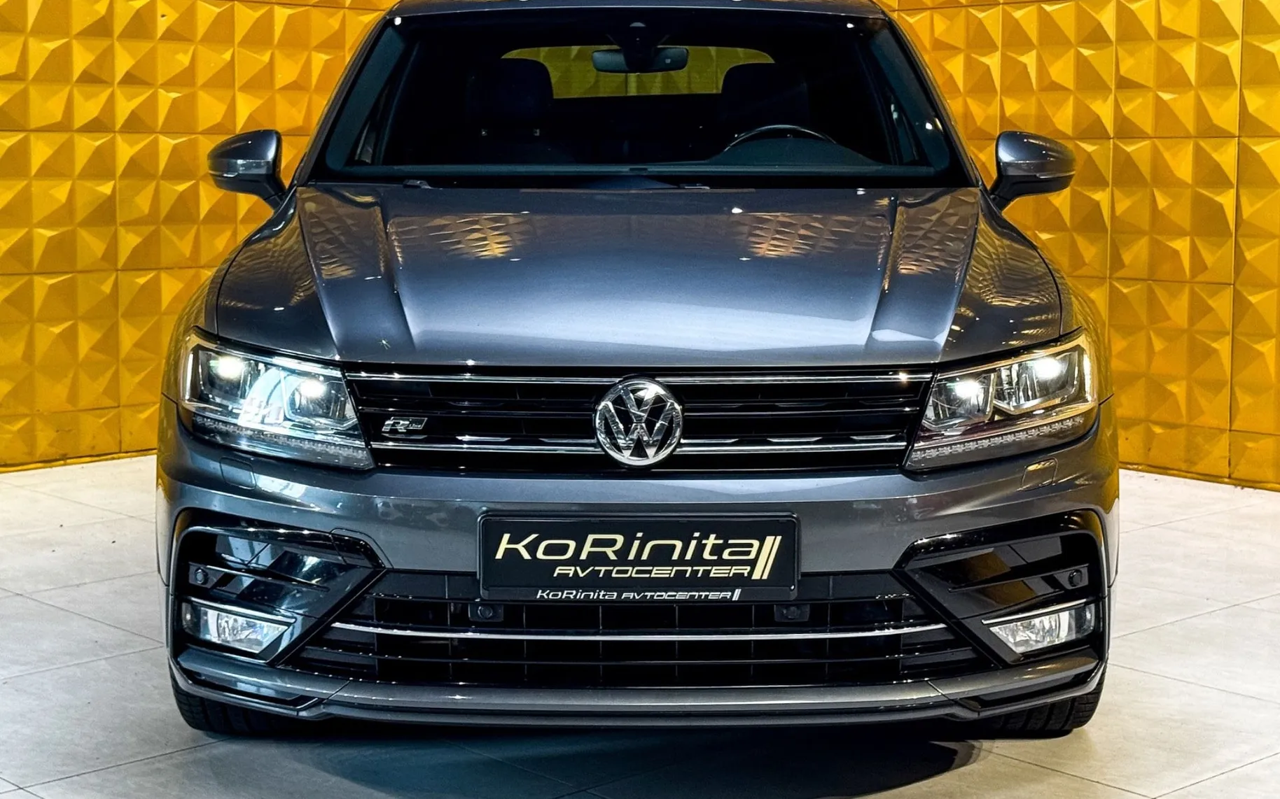 Zunanja slika - Volkswagen Tiguan - 2.0 TDI 4MOTION AUT. R LINE-LED-GRETJE-NAVI - 4