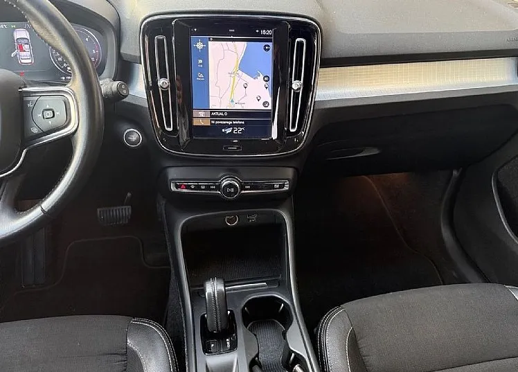 Zunanja slika - Volvo XC40 - D3 AUT LED velik servis - 12