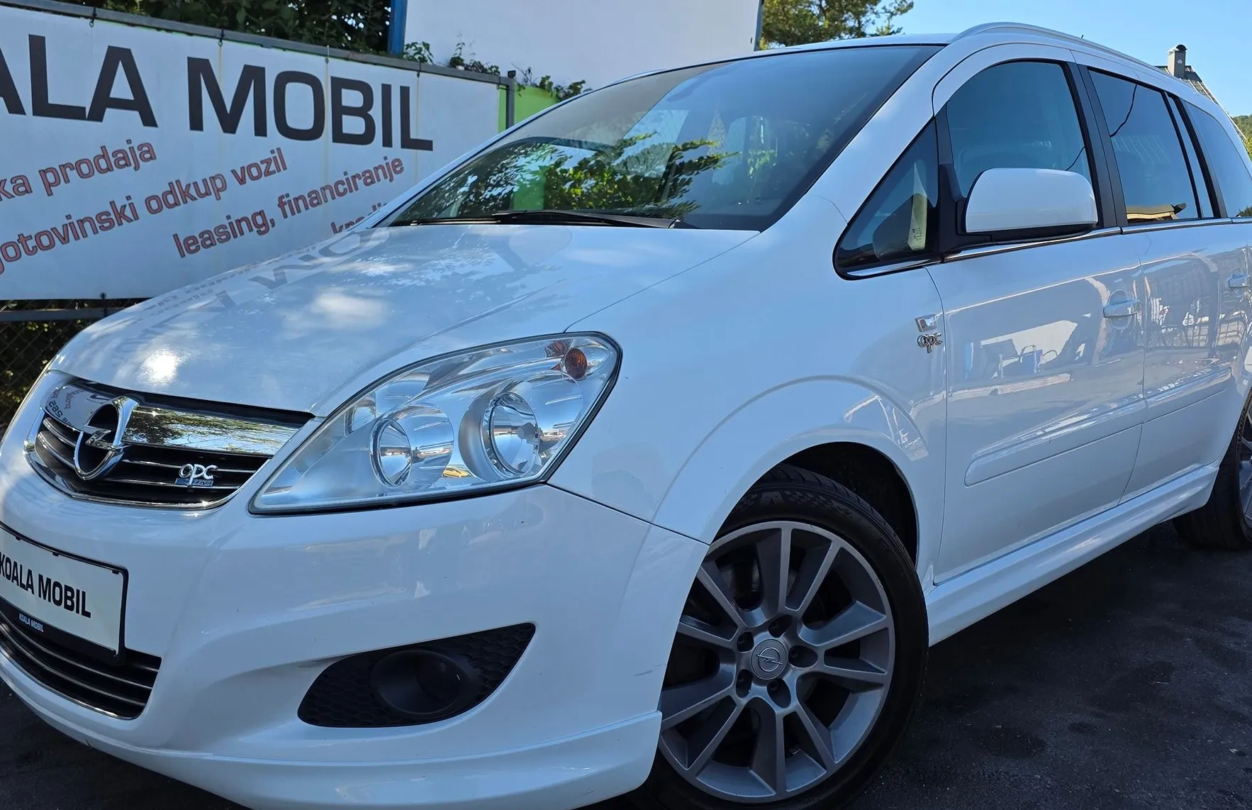 Zunanja slika - Opel Zafira - Enjoy 1.7 CDTI 7 SEDEŽEV-KLIMA-SLOVENSKA-2.LASTNIK - 1