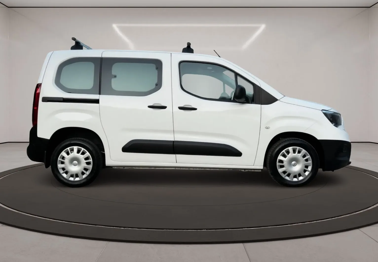 Zunanja slika - Opel Combo - 1.5D 75kw od1 lastnika servisna potrjena garancija - 7