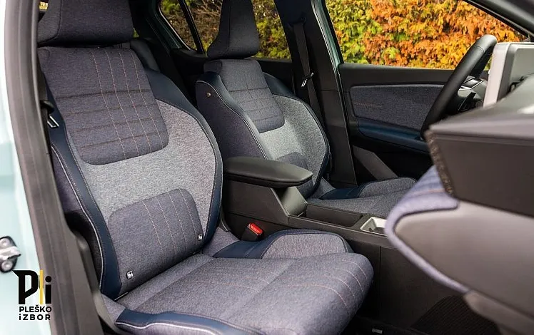 Zunanja slika - Renault 4 E-tech - techno EV52 110kW COMFORT RANGE - 10