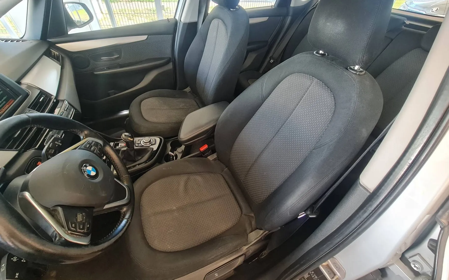 Notranja slika - BMW serija 2 Active Tourer: - 218d Active Tourer Sport Line Brez pologa do 7 let - 11