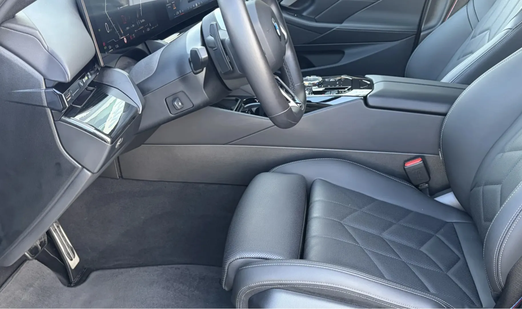 Zunanja slika - BMW Serija 5 - 520d xDrive - 10