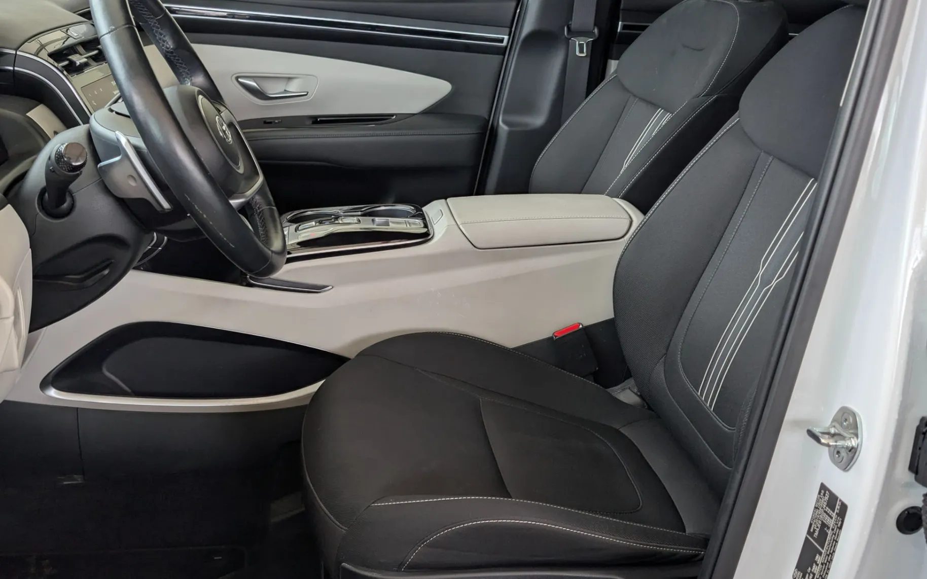 Zunanja slika - Hyundai Tucson - 1.6 T GDI MHEV PREMIUM DCT - 5