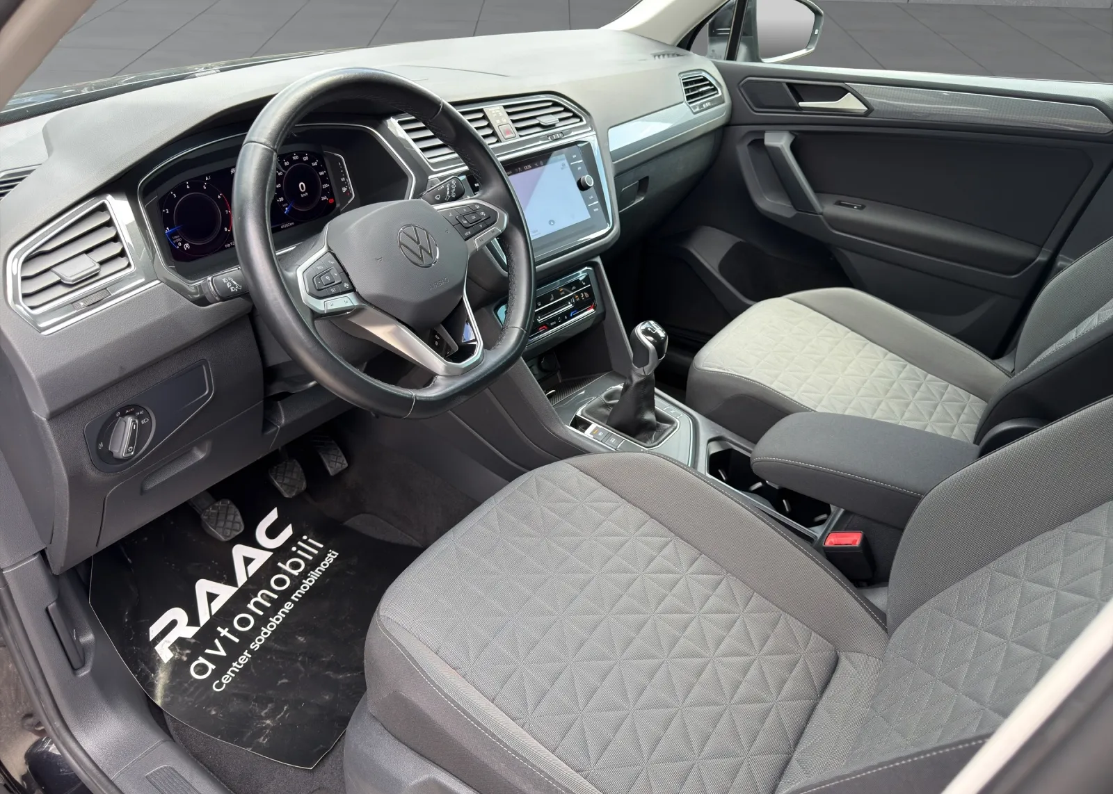Zunanja slika - Volkswagen Tiguan - 1,5 TSI Life - 13