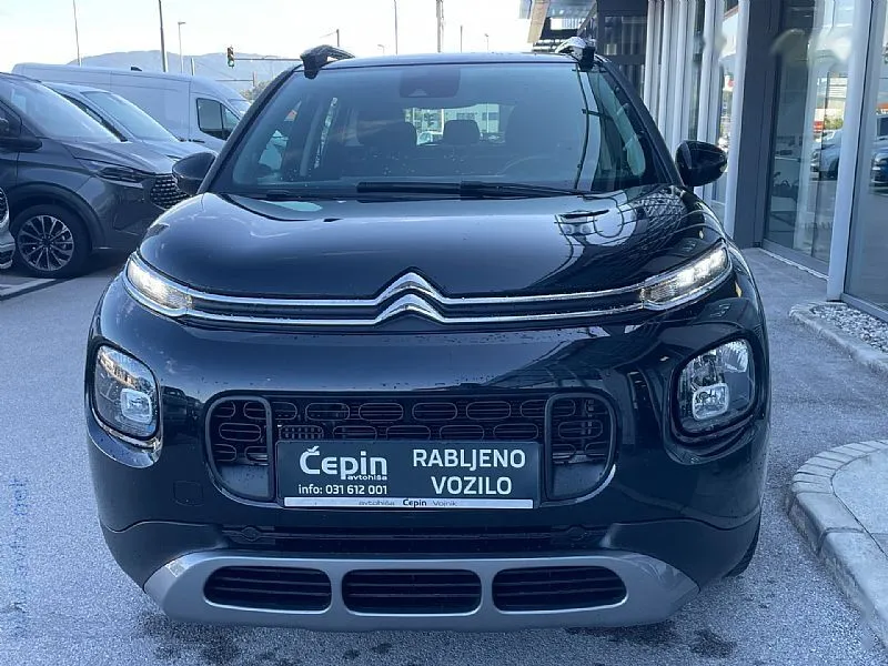 Zunanja slika - Citroën C3 - 1.2-PURETECH-110-S-S-FEEL-LED-SLO-TOP - 3