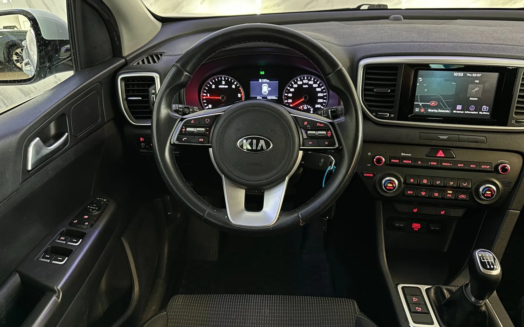 Notranja slika - KIA Sportage - 1.6 CRDI - Slovensko vozilo - Kamera... - 9