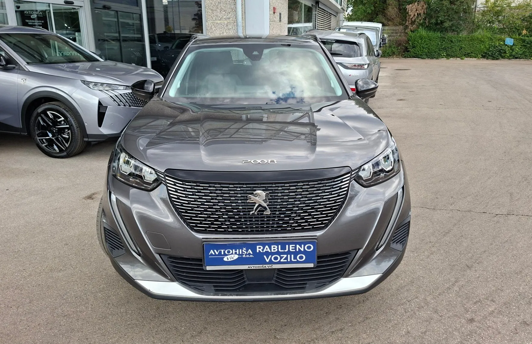 Zunanja slika - Peugeot 2008 - 1.2 PureTech 130 S S Allure Pack Avt. + KLJUKA - 2