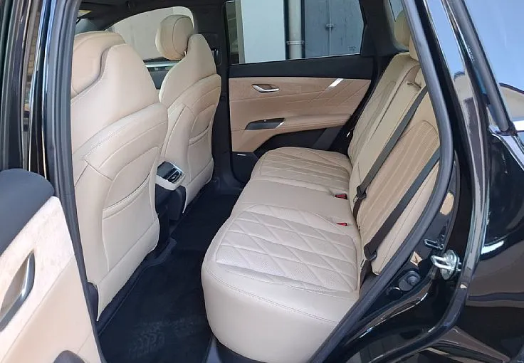 Zunanja slika - Changan CS75 Plus - 8AT+KOMPLET ZIMSKIH PNEVMATIK+bež znotraj+ZALOGA - 6
