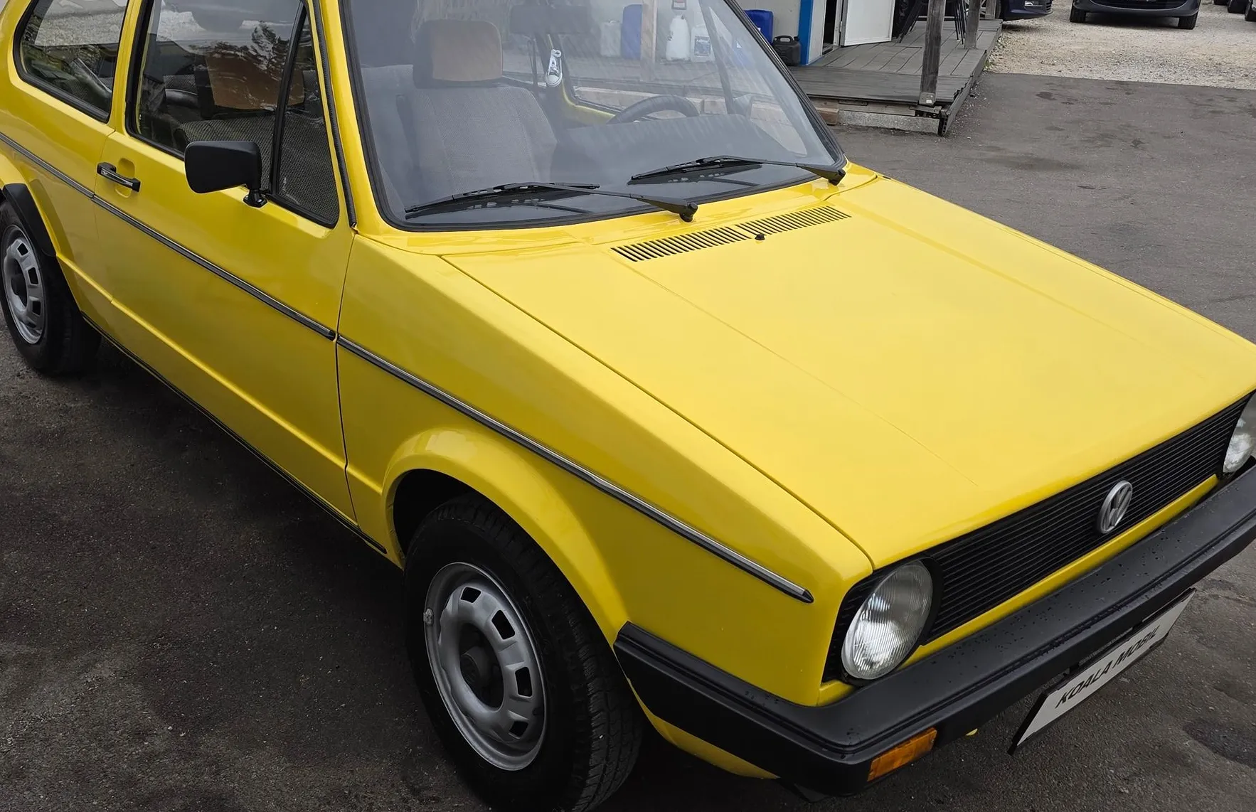 Zunanja slika - Volkswagen Golf - 1.3 GL OBNOVLJEN KOT NOV - 3