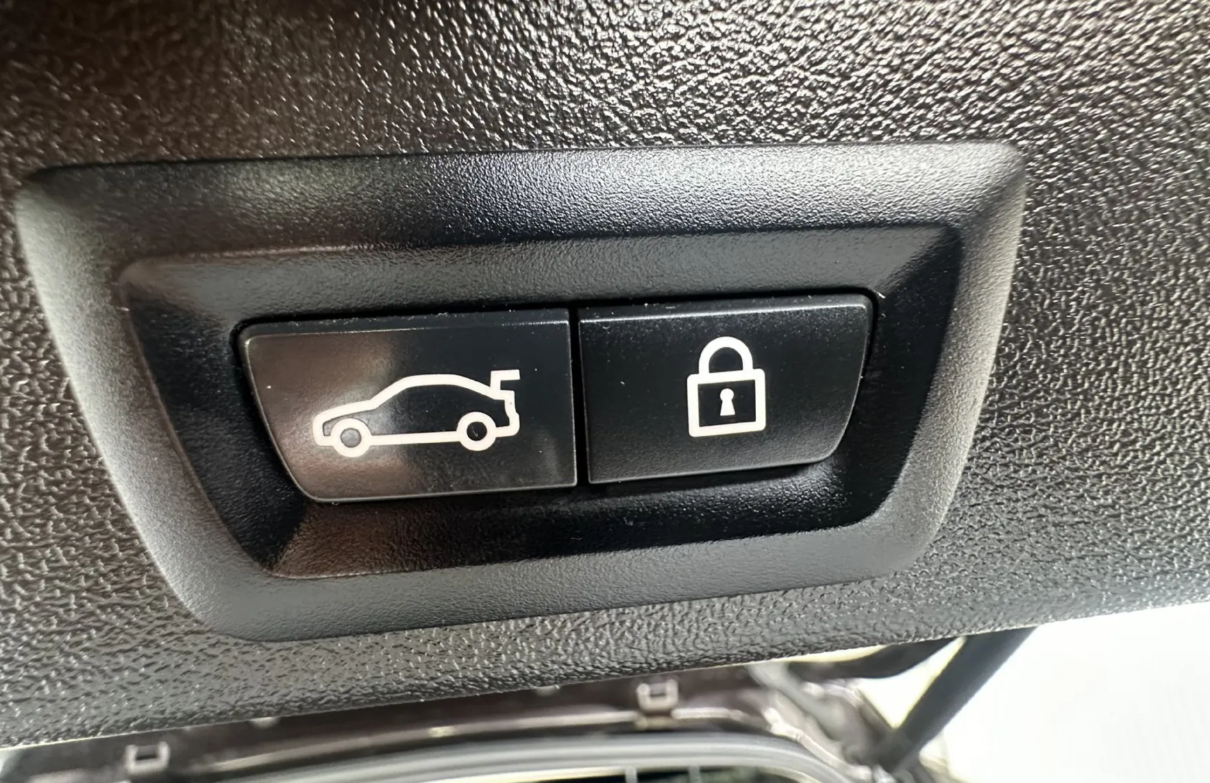 Zunanja slika - BMW X5 - serija :  xDrive45e Avt.KLJUKA.KAMERA.LED.USNJE.TOP - 19