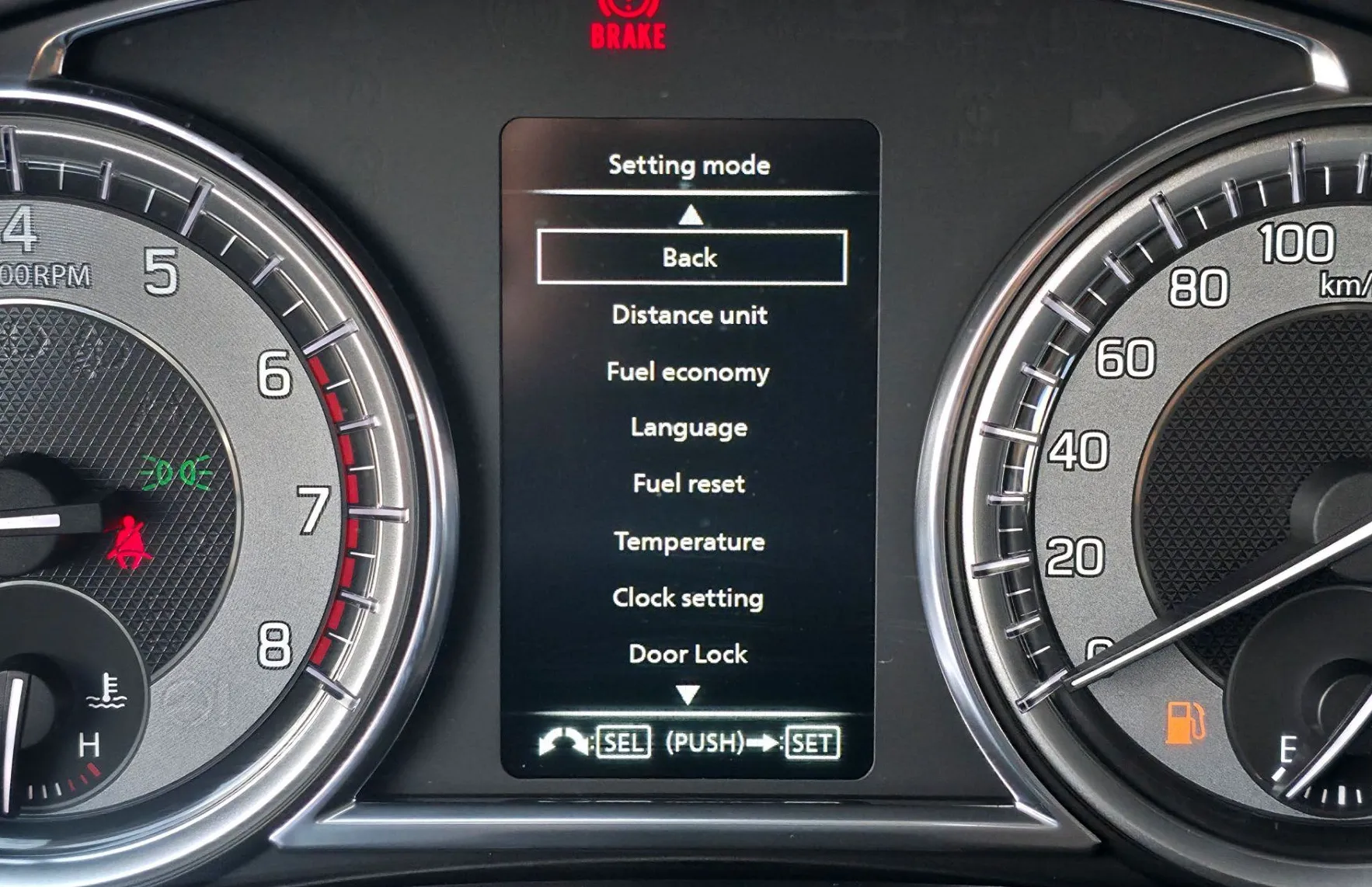 Zunanja slika - Suzuki Vitara - 1.4 MHEV Premium LED•ACC•BLIS•GRETJE•KAMERA•17 - 11