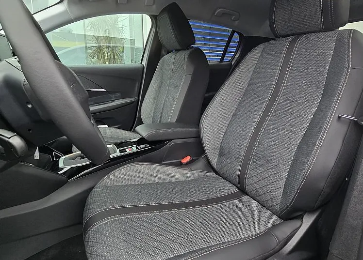 Zunanja slika - Peugeot 208 - ALLURE PureTech 100 - DEMO - 6