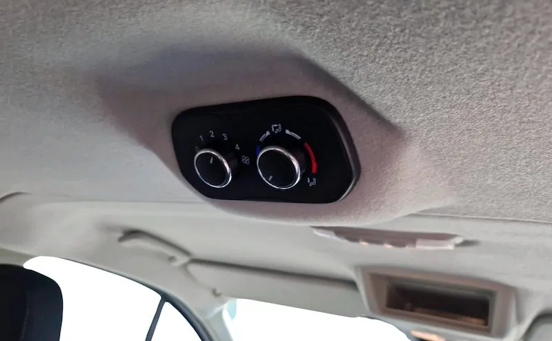 Zunanja slika - Ford Transit Custom - 2.0TDCI TREND-SLO-2XKLIMA-9X SEDEŽI-FORD JAMSTVO - 11