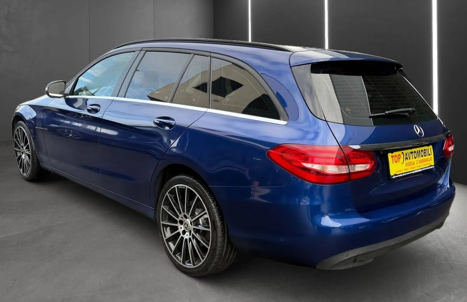 Zunanja slika - Mercedes-Benz C-Razred - C 200 TEMP NAVI MOŽNOST FINANCIRANJA BREZ POLOGA.. - 5