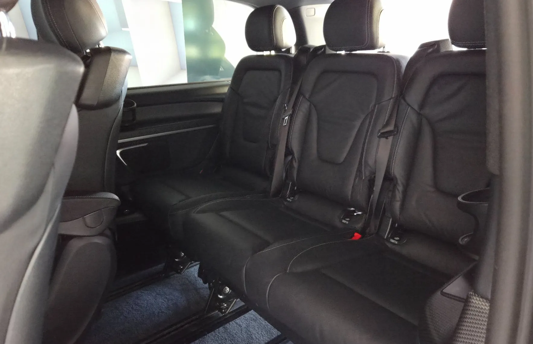 Zunanja slika - Mercedes-Benz V-Razred - V 300 d Avt-KAM360-BURMESTER-2X DRSNA-LED - 18