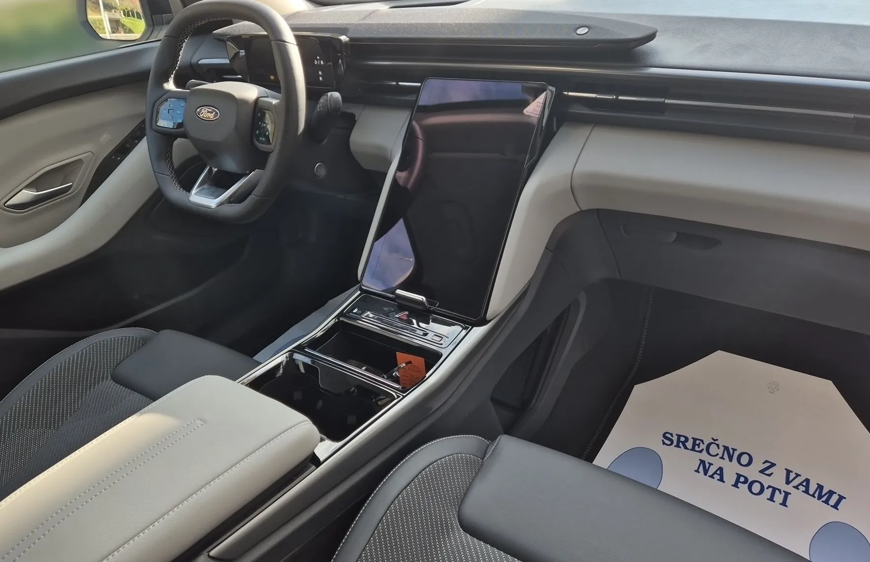 Zunanja slika - Ford Explorer - EV 52kWh RWD 170KM - 12