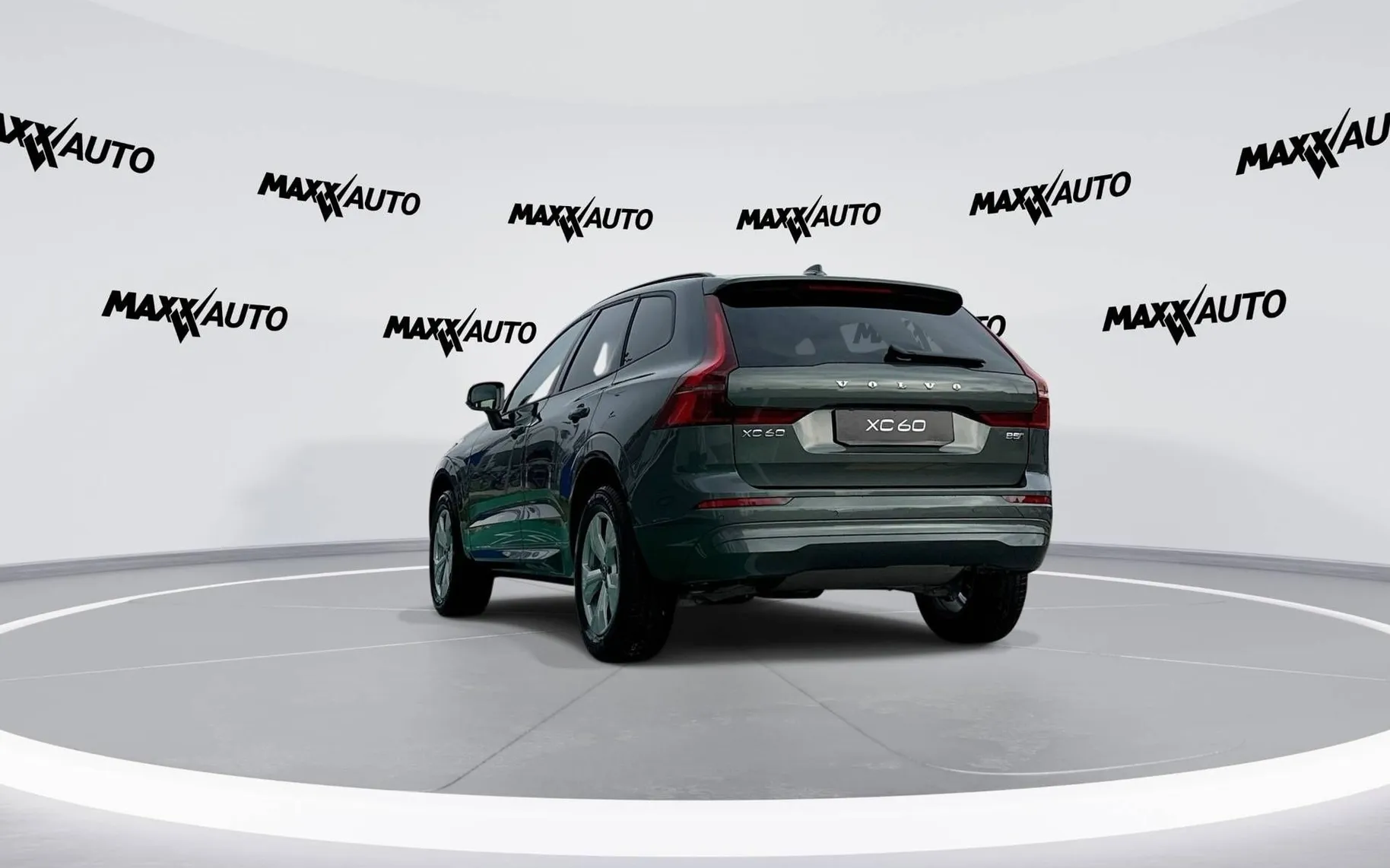 Notranja slika - Volvo XC60 - B5 P AWD Core Avt. - 7