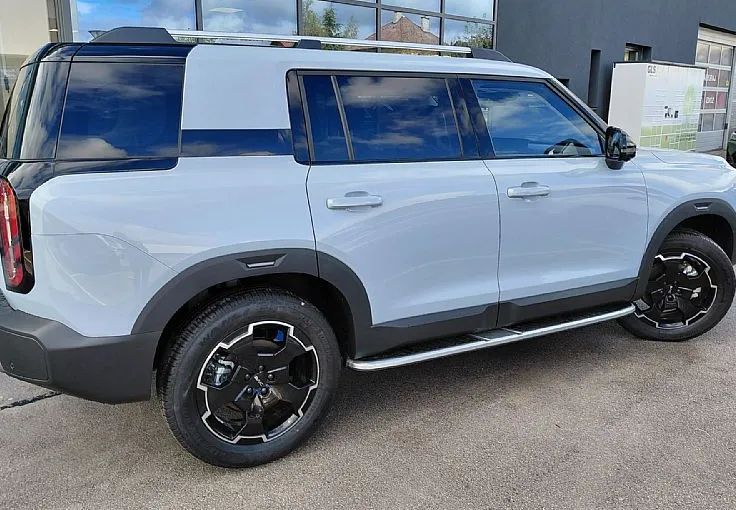 Zunanja slika - Baic BJ30 - 1.5T e-HYBRID 4WD - NA ZALOGI - 3