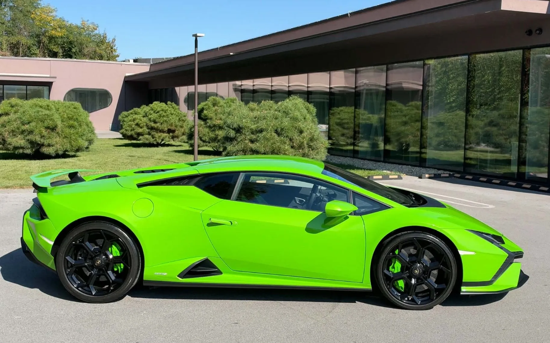 Zunanja slika - Lamborghini Huracan - TECNICA-640KM-FACELIFT-LIFT-KAMERA-SENSONUM-20 C.. - 4