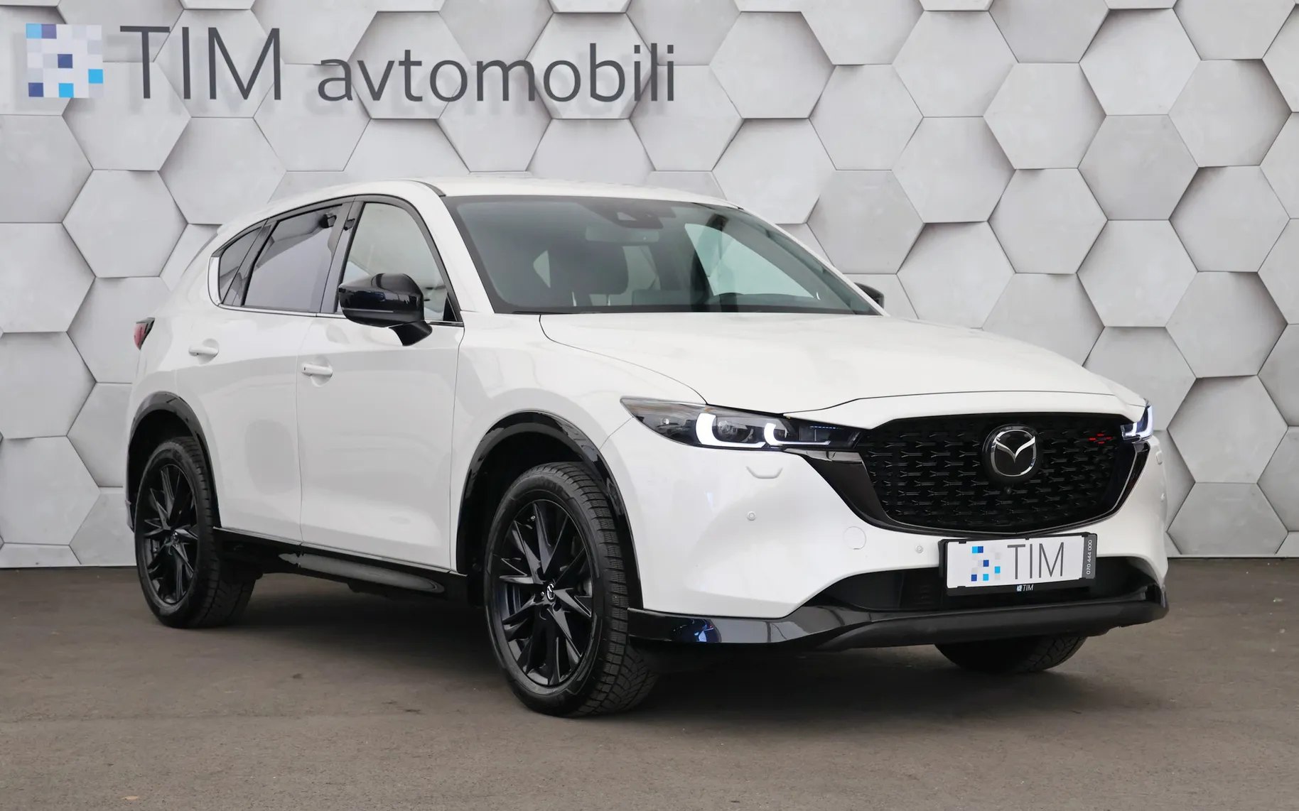 Zunanja slika - Mazda CX-5 - 2.2 Skyactive-D AWD 6AT Homura 184KM - 2