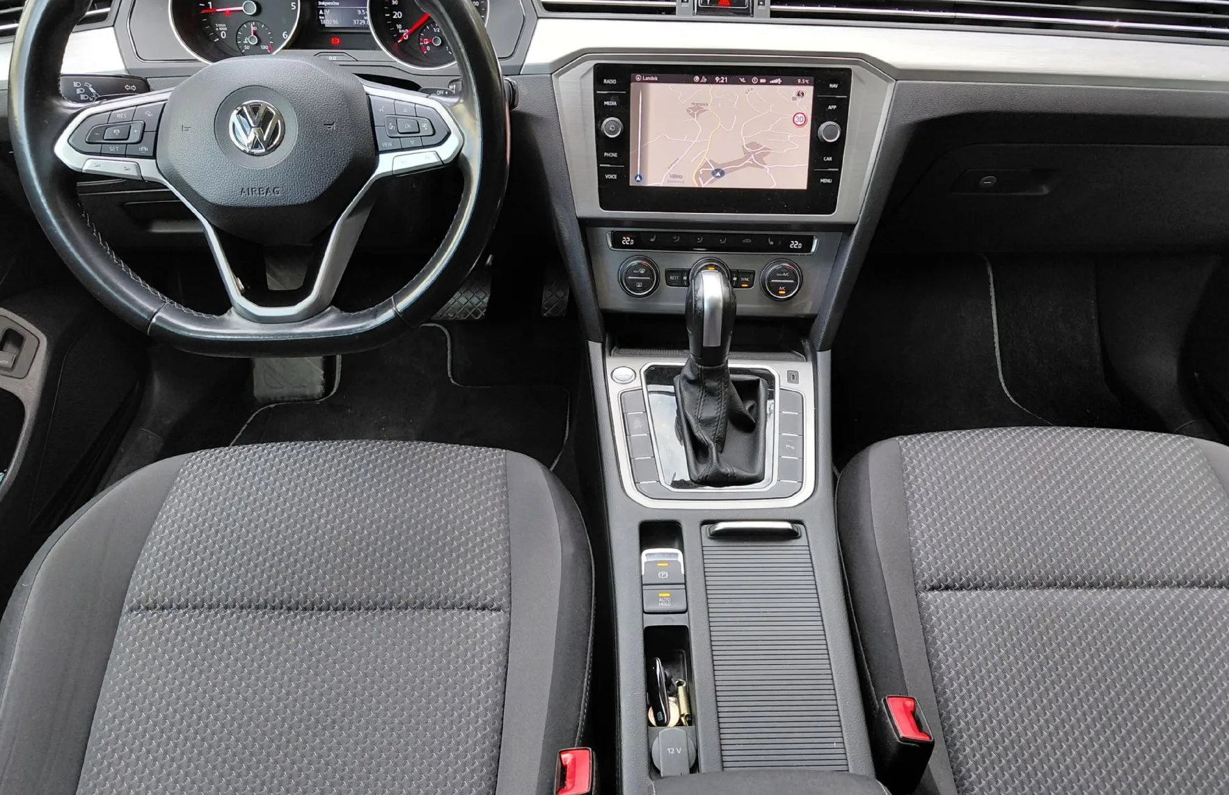 Zunanja slika - VW Passat - Variant 2.0 TDI  Business DSG Kamera - LED - Navi - 7