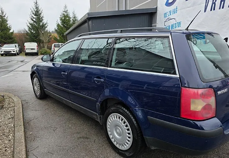 Zunanja slika - VW Passat - Variant 1.9 TDI Basis - 3