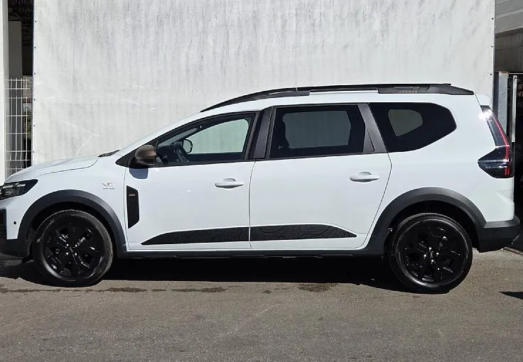 Zunanja slika - Dacia Jogger - Extreme TCe 110 + Paket Zima - 7